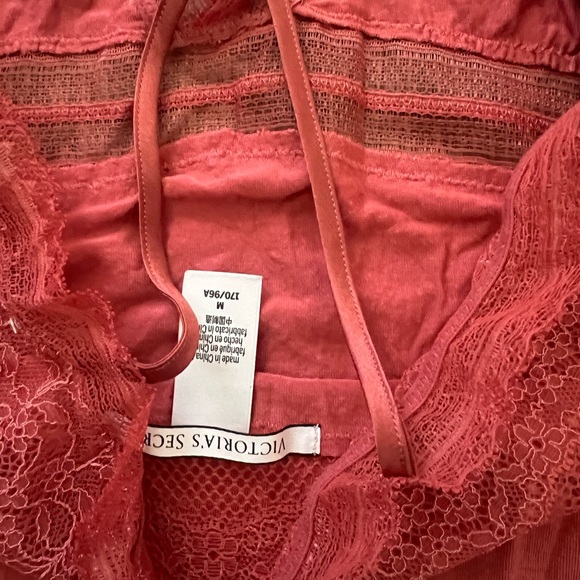 Lingerie Set - Picture 5 of 5